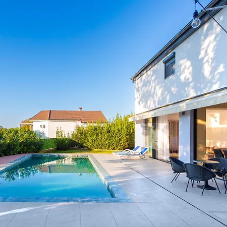 House Serenity Njivice