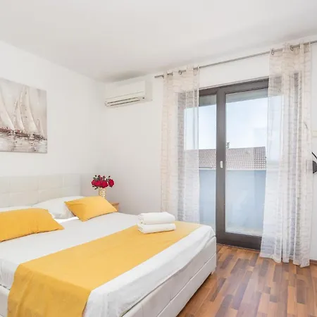 House Serenity Njivice