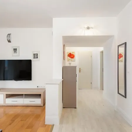 House Serenity Njivice